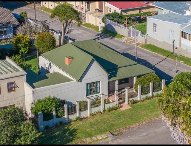 3 BEDROOM HOUSE FOR SALE IN SUNNYSIDE